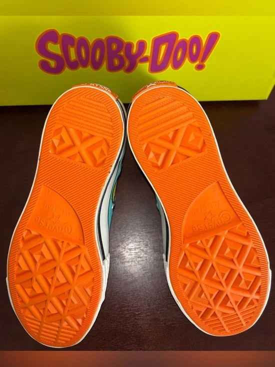 Converse Chuck Taylor All-Star 70 Hi Scooby-Doo The Mystery Machine NWT - Picture 5 of 6